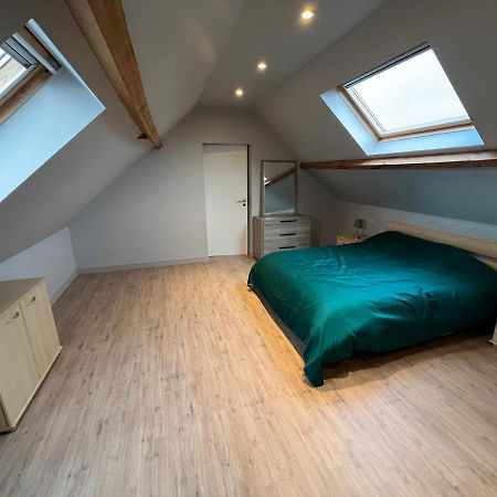 Ruim App. Met Grote Garage Apartment อีปส์ ภายนอก รูปภาพ